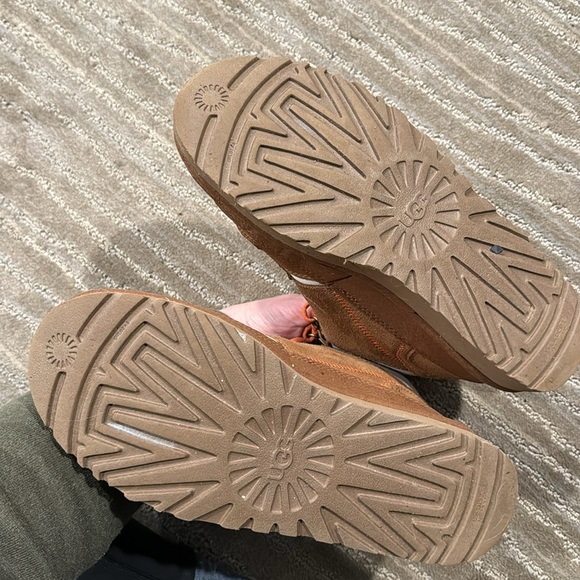 UGG Highland Hi Heritage Sneaker - Picture 3 of 5